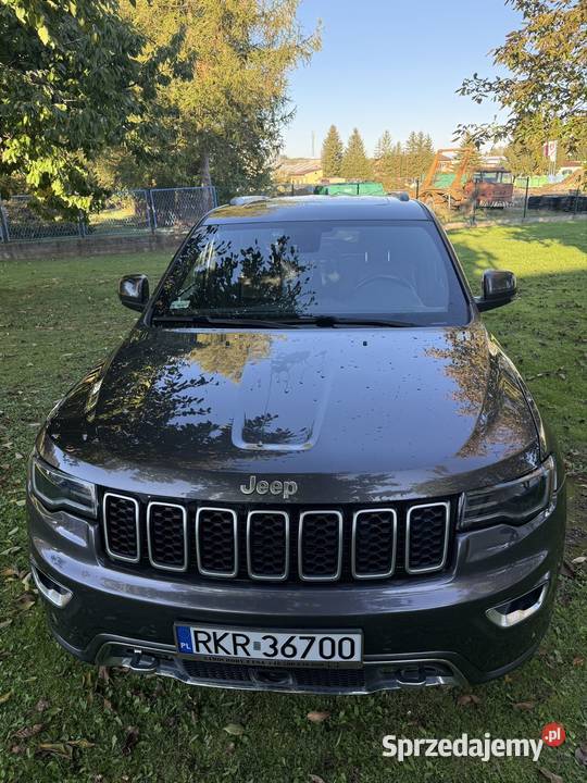 Jeep Grand Cheeroke Sterling Edition 2018 57 V8 sprzedam