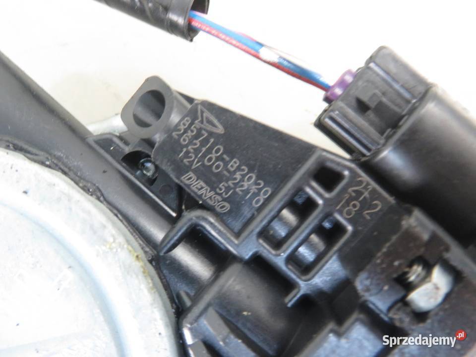 PODNOŚNIK SZYBY PRAWY PRZEDNI DAIHATSU CUORE VII sprzedam