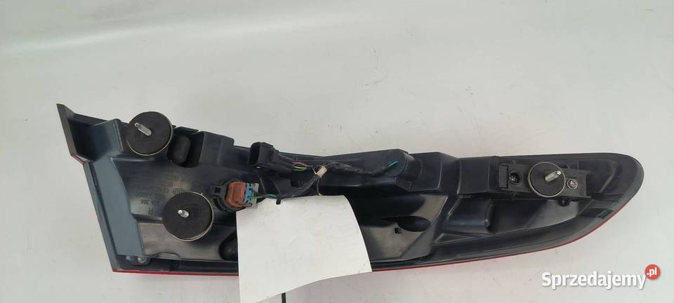 LAMPA PRAWA TYŁ JAGUAR XF 8X2313404BD Lipno