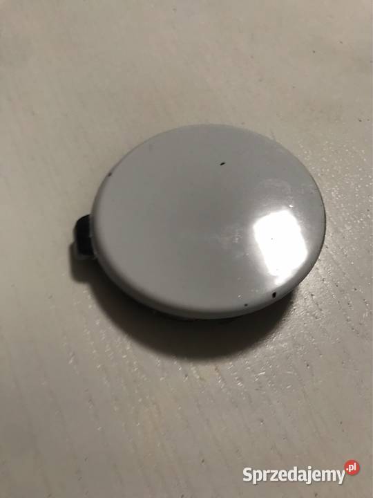 Fiesta MK8 zaślepka haka zderzak przód kolory