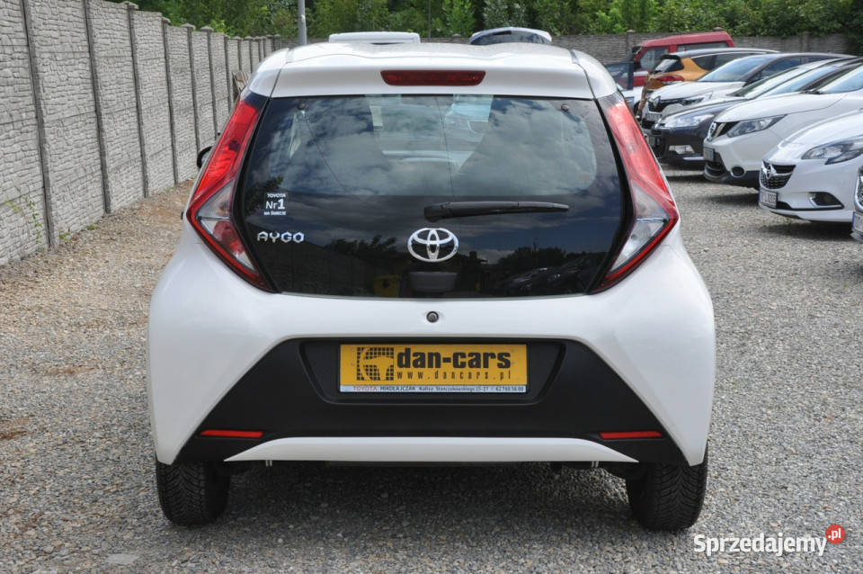 Toyota Aygo 10 72 Klima Ładny Czysty Zadbany I biały Dąbrowa Górnicza sprzedam