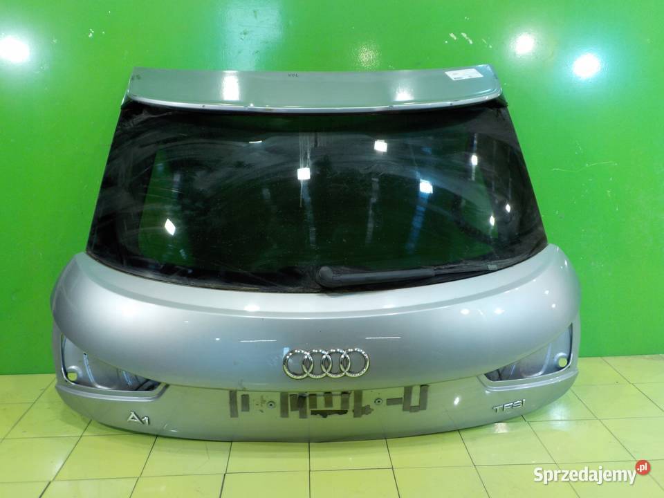 AUDI A1 8X klapa tyl Suków