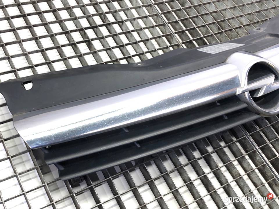 ATRAPA GRILL OPEL ASTRA H 0414 Kombi KRATA Atrapy