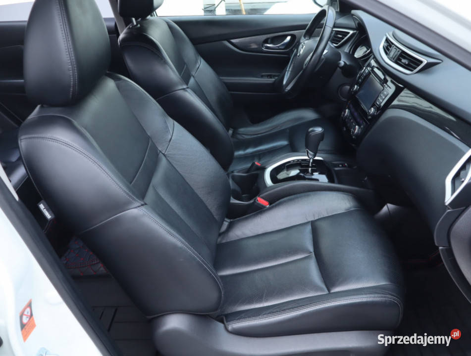 Nissan XTrail 16 dCi 4/5 Łódź