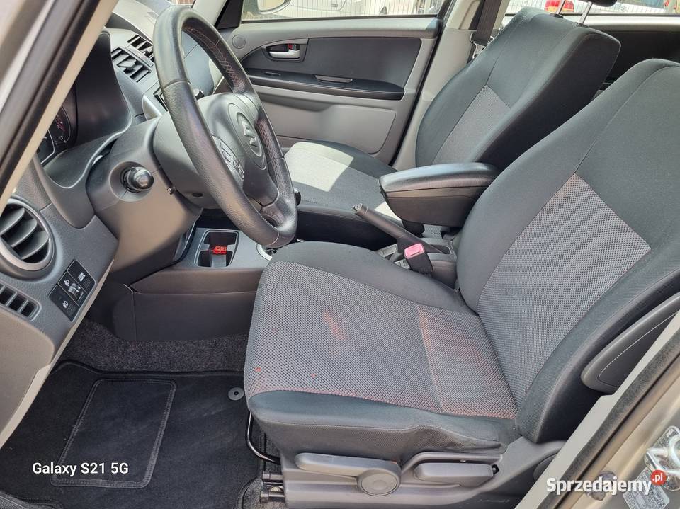 Suzuki SX4 I 16 107 alufelgi klimatyzacja poduszka powietrzna Płońsk