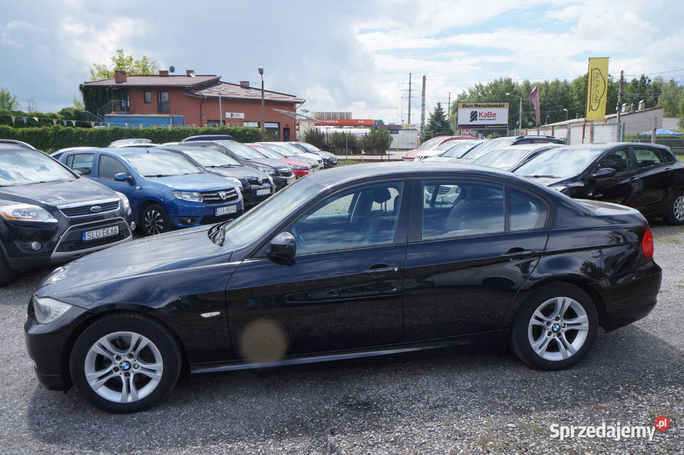BMW 318 I 2009 zarejestrowany Częstochowa