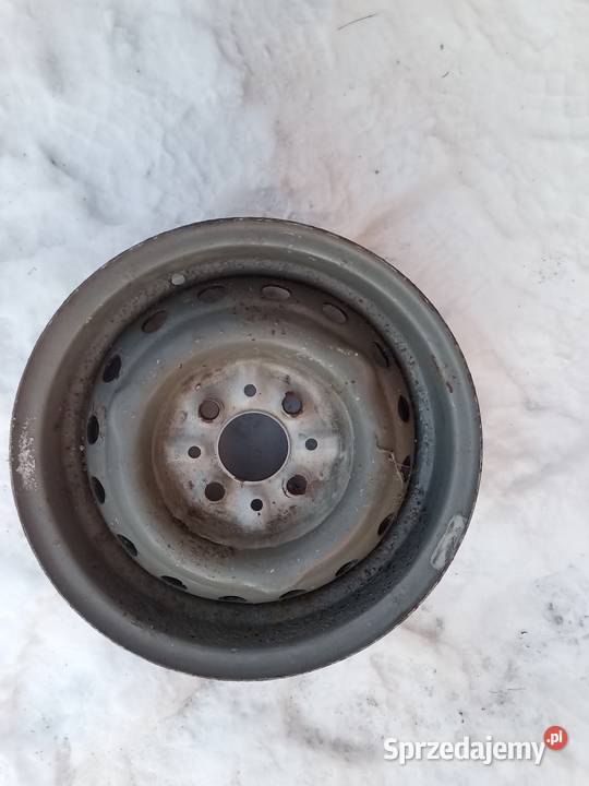 Sprzedam felgę Fiat 126p 13 1989 Rok produkcji 1989 Kozłów Biskupi