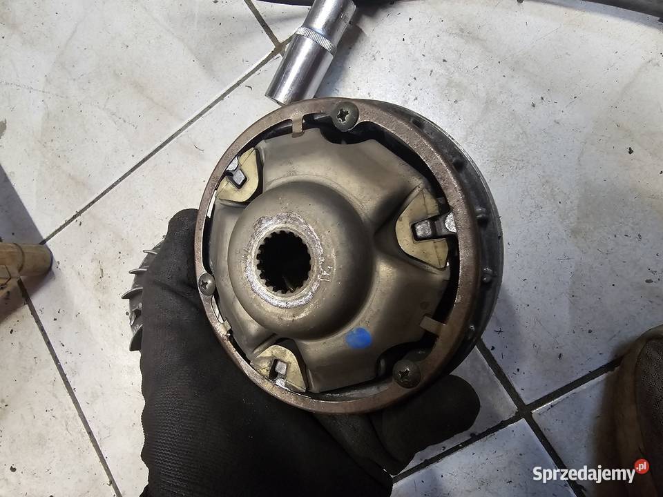 Suzuki Burgman 150 wariator przeciw talerz uh150 Wariatory Jelenia Góra sprzedam