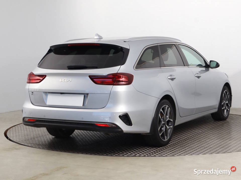Kia Ceed 15 TGDI sprzedam