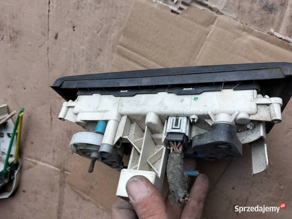 Panel nawiewu Opel Vectra B Kamień-Kolonia