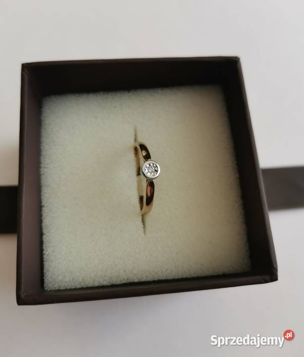 Złoty pierścionek zaręczynowy Wieruszów sprzedam