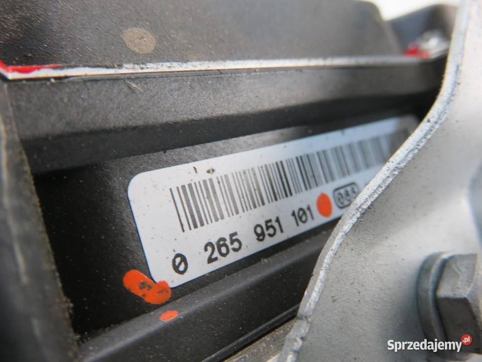 POMPA ABS BMW X1 E84 0265951101 małopolskie