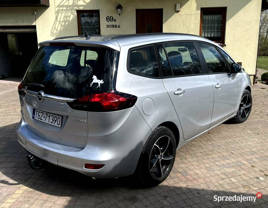 Opel Zafira Tourer 2016 14 Turbo 7os 2 letni Gaz klimatyzacja