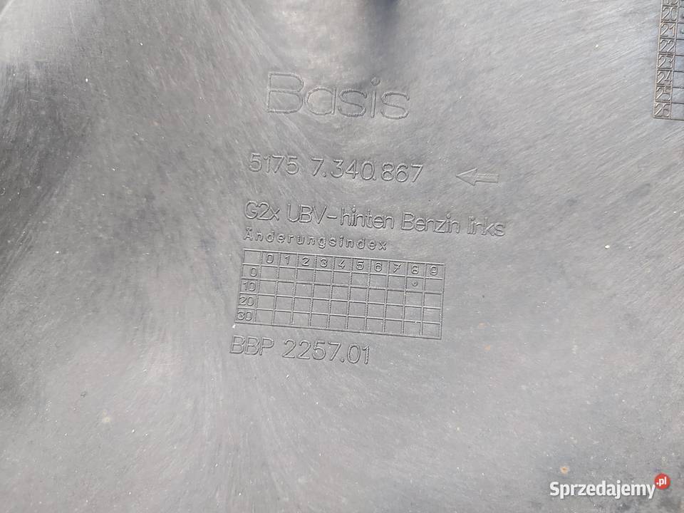 BMW G23 G22 M440i Cabrio Osłona podwozia tył osobowe Motoryzacja