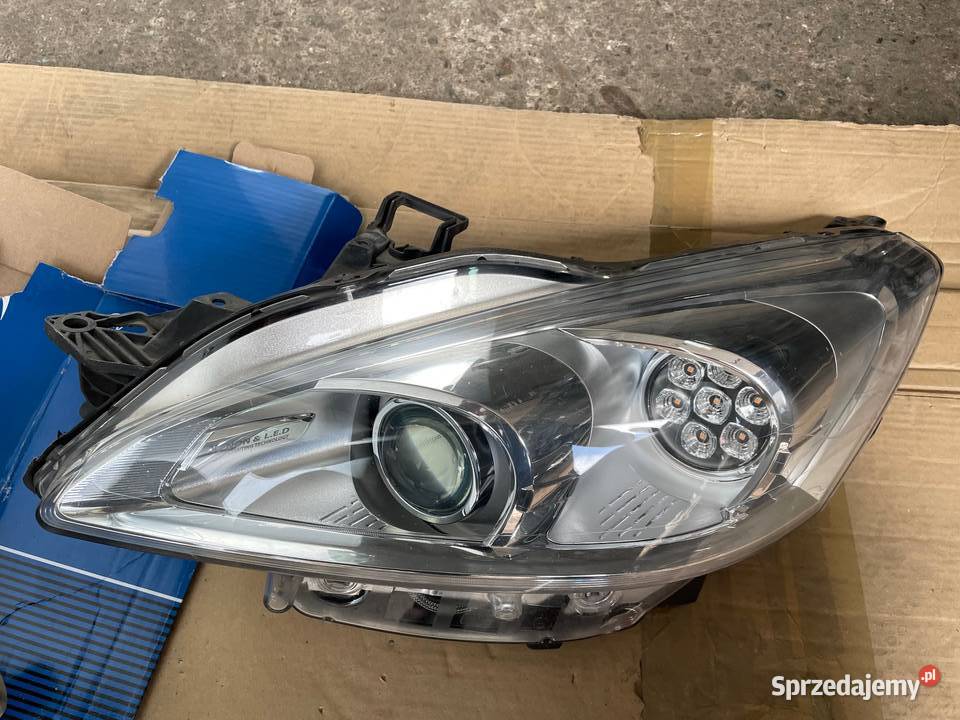 Peugeot 508 lampa przednia lewa led dynamic Czarny Dunajec