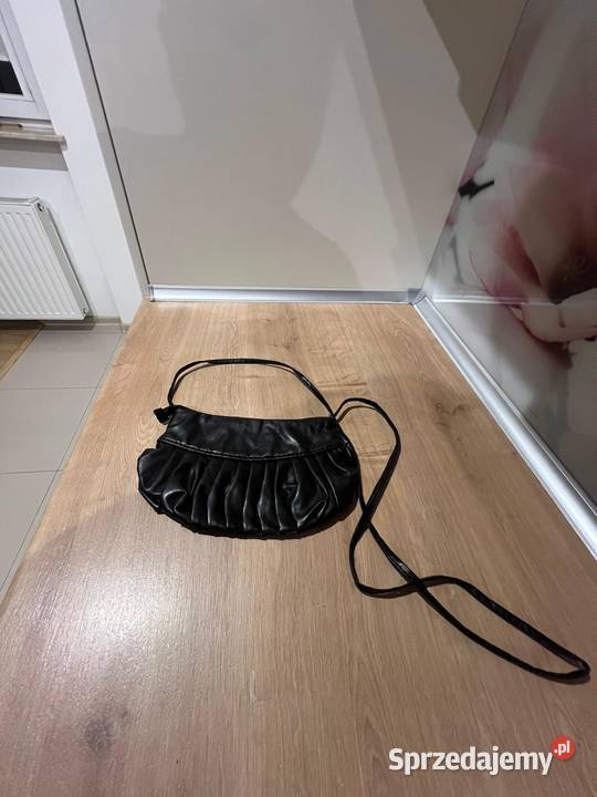 Mała elegancka czarna torebeczka Gdańsk sprzedam
