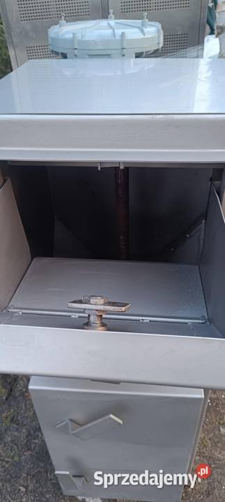 Nowy dymoregenerator komora wedzarnicza