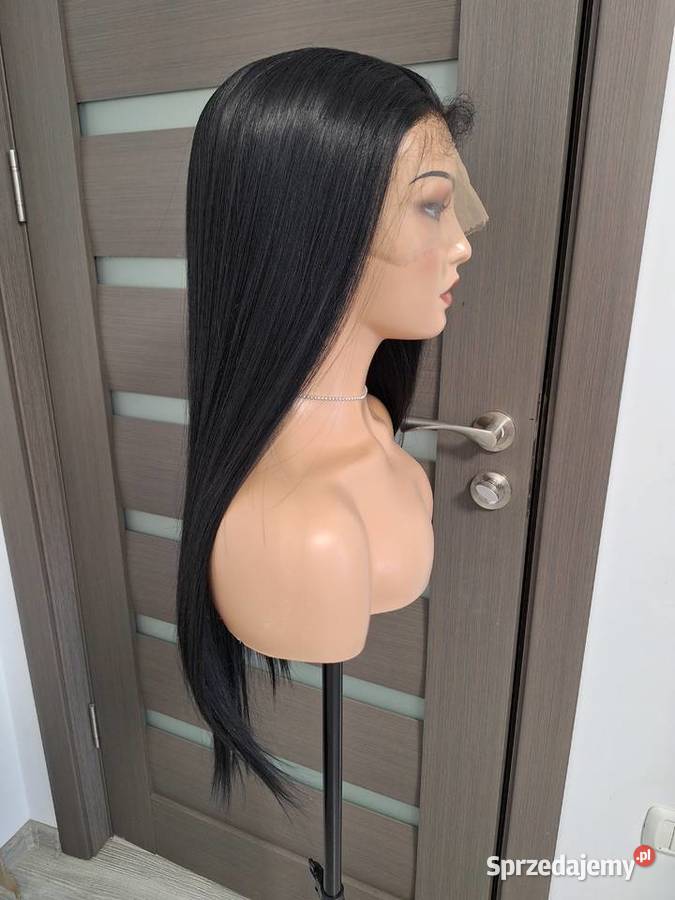 Czarny długi koronkowy peruk pomorskie Malbork