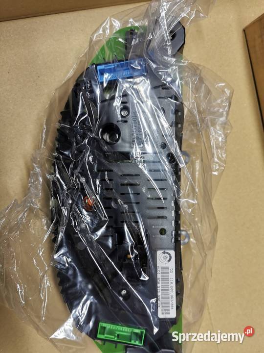 Liczniki zegary audi a4 b5 8D0 919 930 DX Knurów