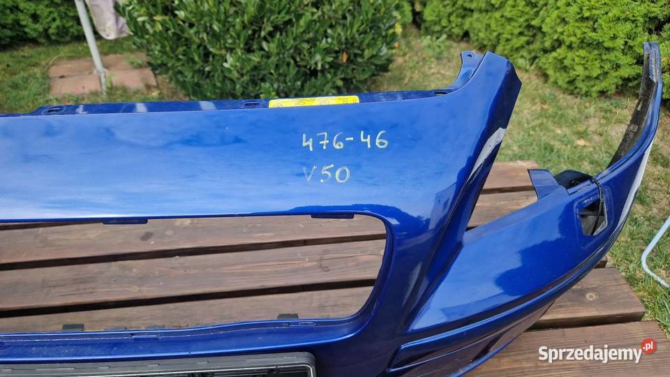 Volvo V50 47646 Zderzak przód Xenon zaślepki w Karoseria Słowikowo sprzedam