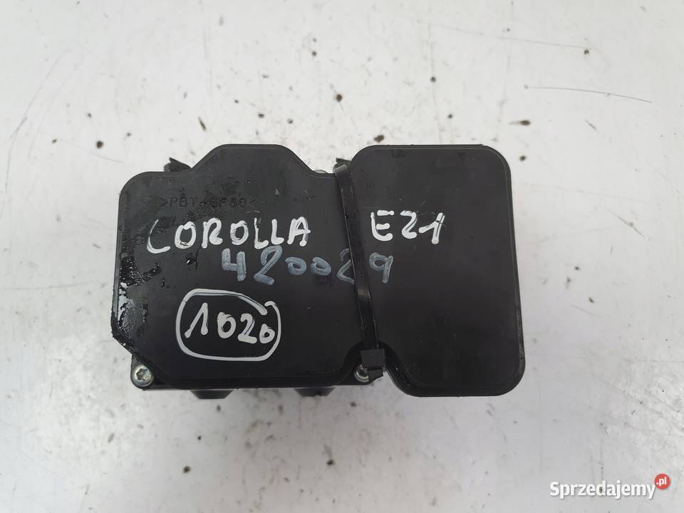 Toyota Corolla E21 POMPA ABS hamulcowa Sterownik Pompy hamulcowe Rudka