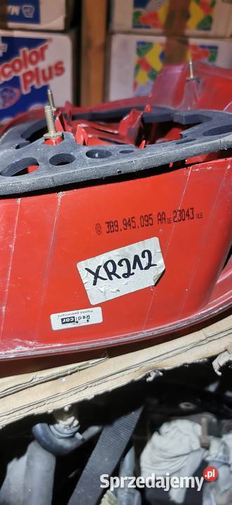 Passat B5 FL lampa lewa tył 3B9945095AA kombi Łódź