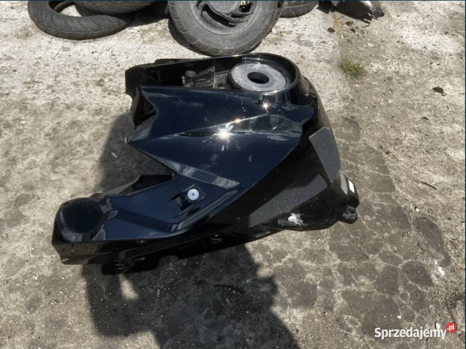 Bak zbiornik paliwa KTM 1290 Superduke GT 2021 Pozostałe Ostrów Wielkopolski sprzedam