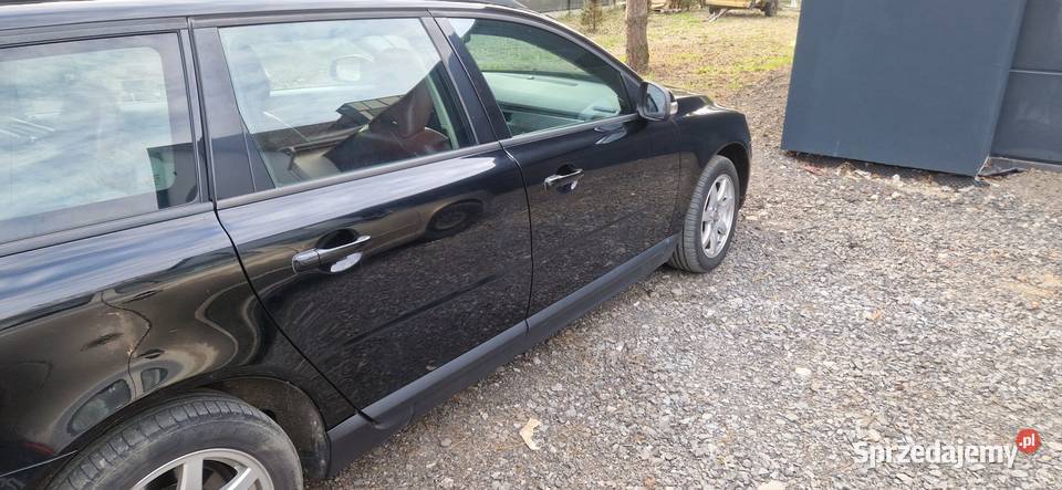 Volvo v70 2009r 20 tdi lekko uszkodzone Stryków