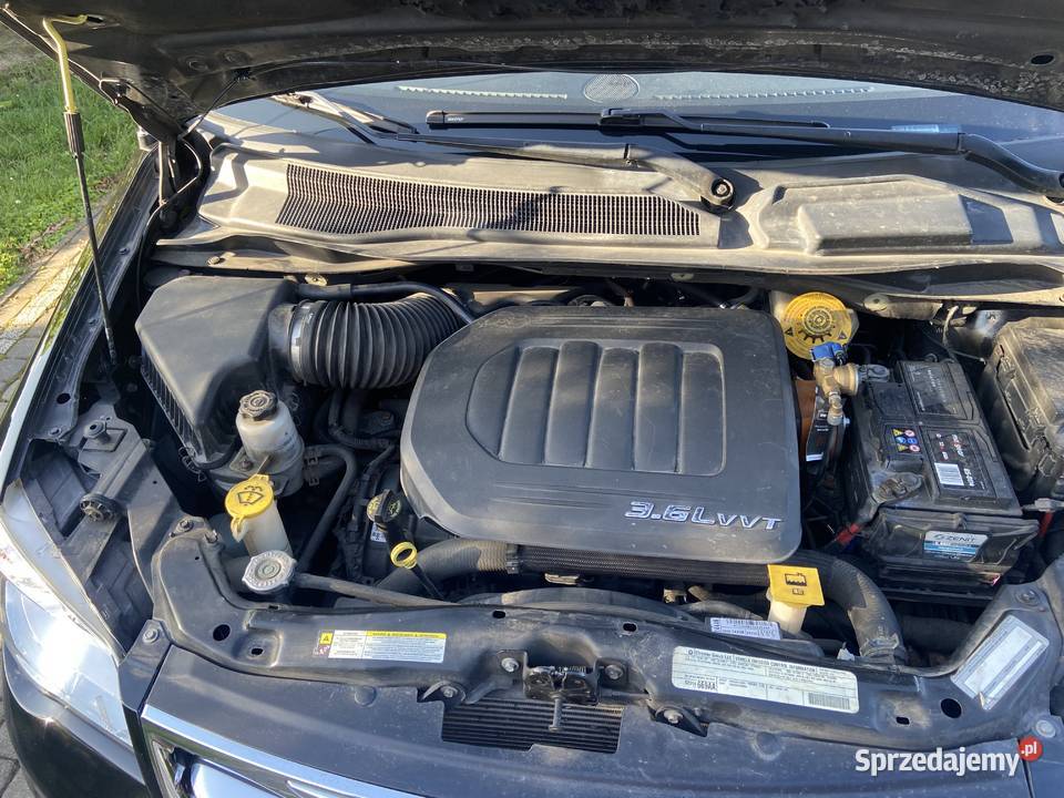 Chrysler TownCountry 2016 r 36 benzyna lpg Town & Country Zamość