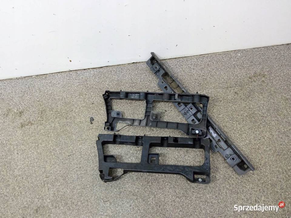 ŚLIZG ZDERZAKA TYŁ KOMPLET Peugeot Expert III Rok produkcji 2018