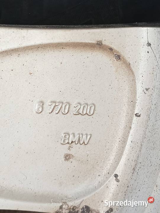 Sprzedam komplet kół BMW X5 18 oryginalne felgi Markowa