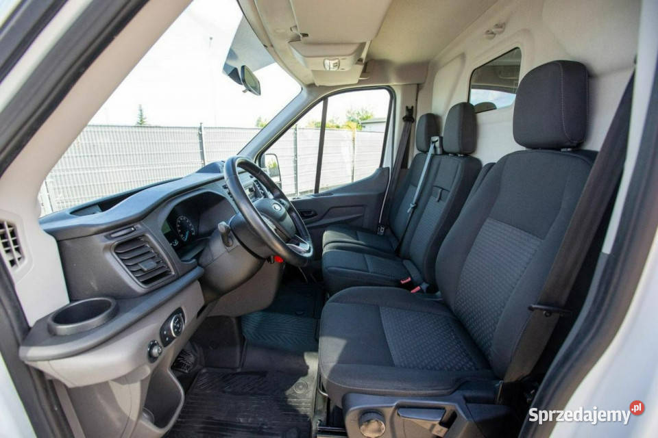 Ford Transit furgon L2H2 ŚREDNI STAN Jarocin
