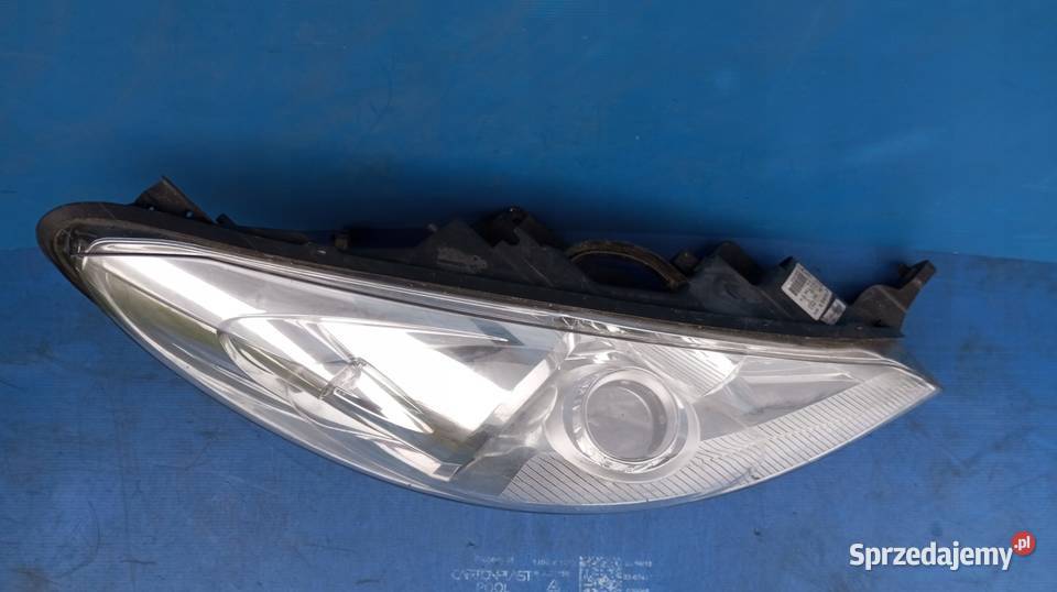 LAMPA PRAWY PRZÓD EU 1ZS008950 XENON PEUGEOT 407 osobowe Lampy przednie Nowy Tomyśl