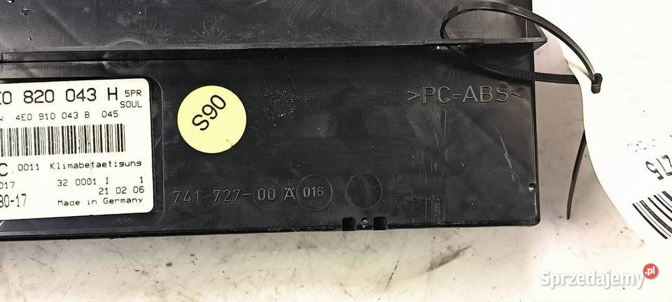 PANEL KLIMATYZACJI AUDI A8 D3 W12 4E0820043H osobowe
