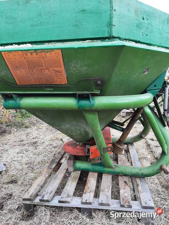 Rozsiewacz nawozu Amazone ZAF 603 na hydraulice dolnośląskie Kłodzko