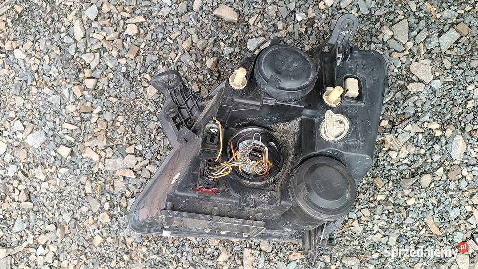 Lampa przednia prawa przód Opel Meriva A Europa Radłów