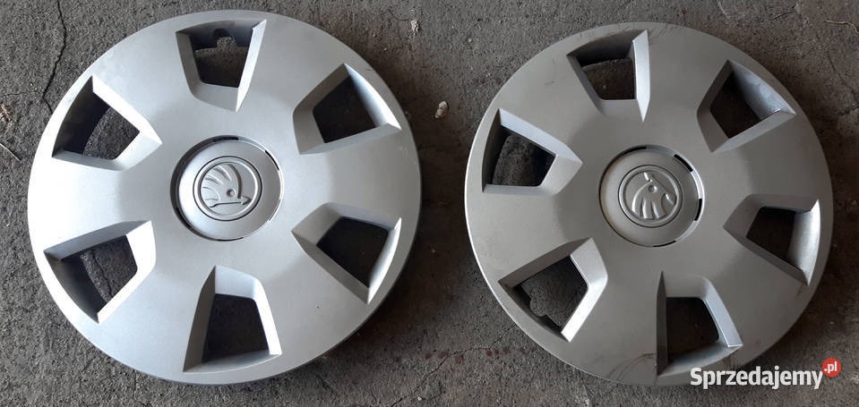 2 kołpaki Skoda 15 oryginalne Ełk sprzedam