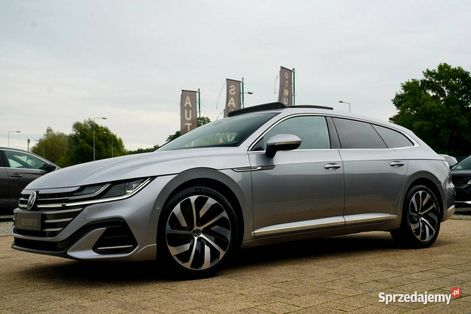 Volkswagen Arteon R LINE X 3 panorama skora Arteon