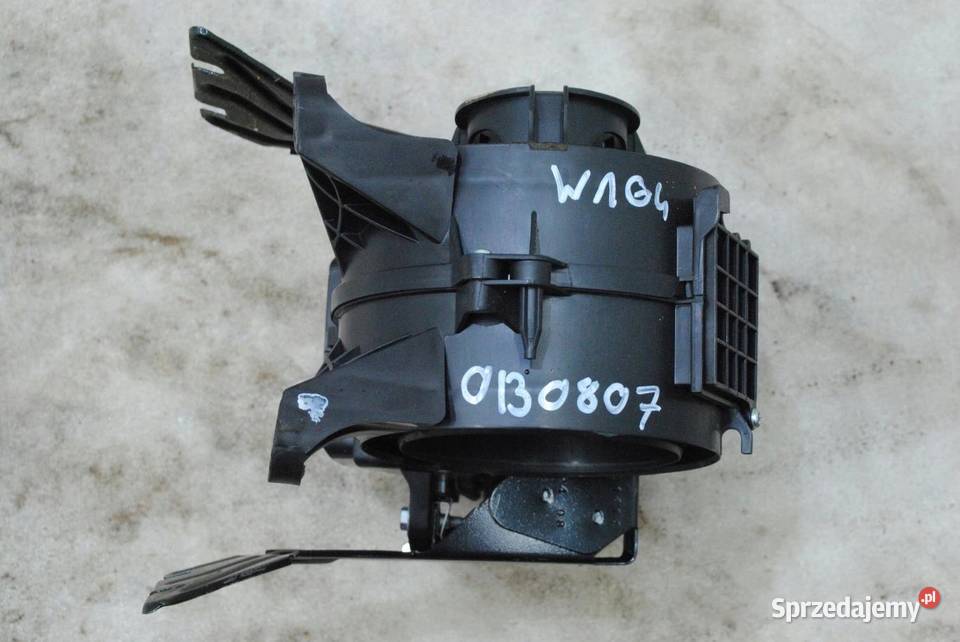 OBUDOWA NAGRZEWNICY MERCEDES ML W164 LIFT 30 osobowe wielkopolskie