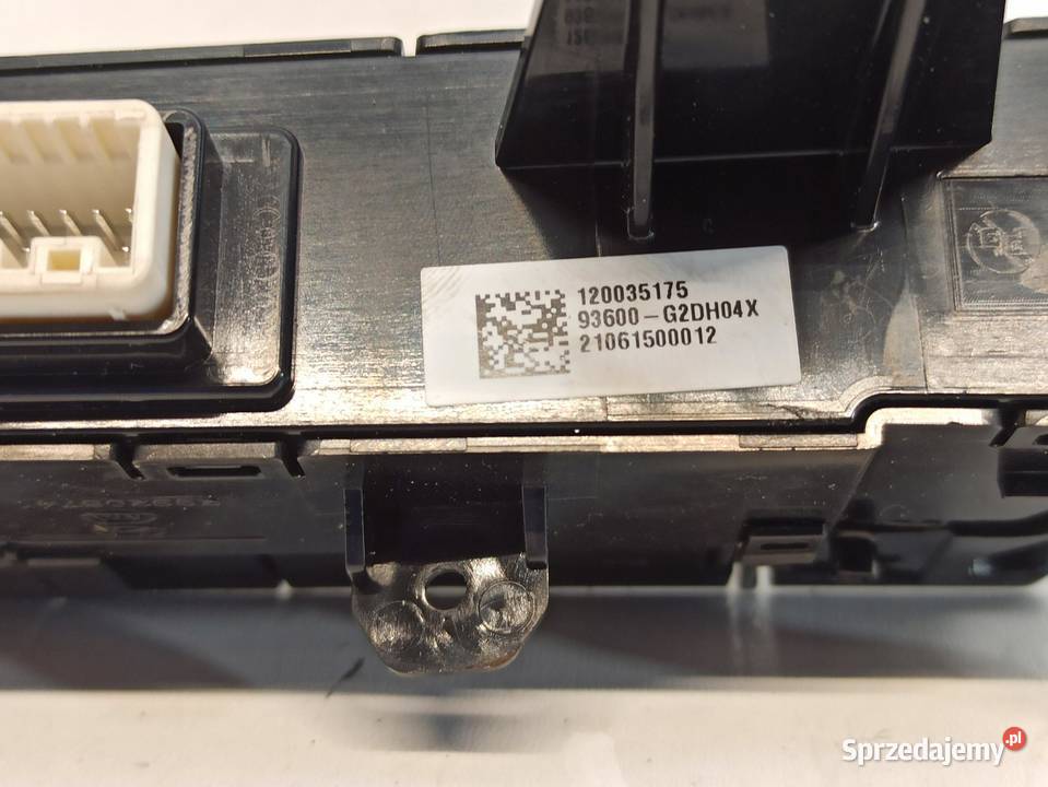 PANEL PRZEŁĄCZNIKI HYUNDAI IONIQ 93600G2DH04X sprzedam