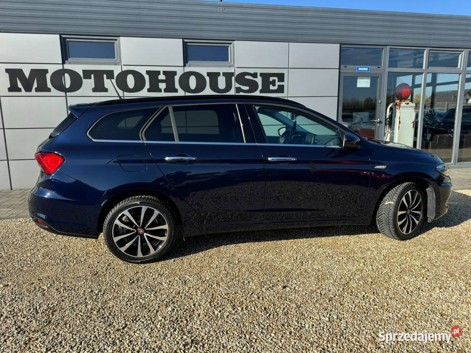 Fiat Tipo tjet Lounge aktywny tempomat kamera II sprzedam