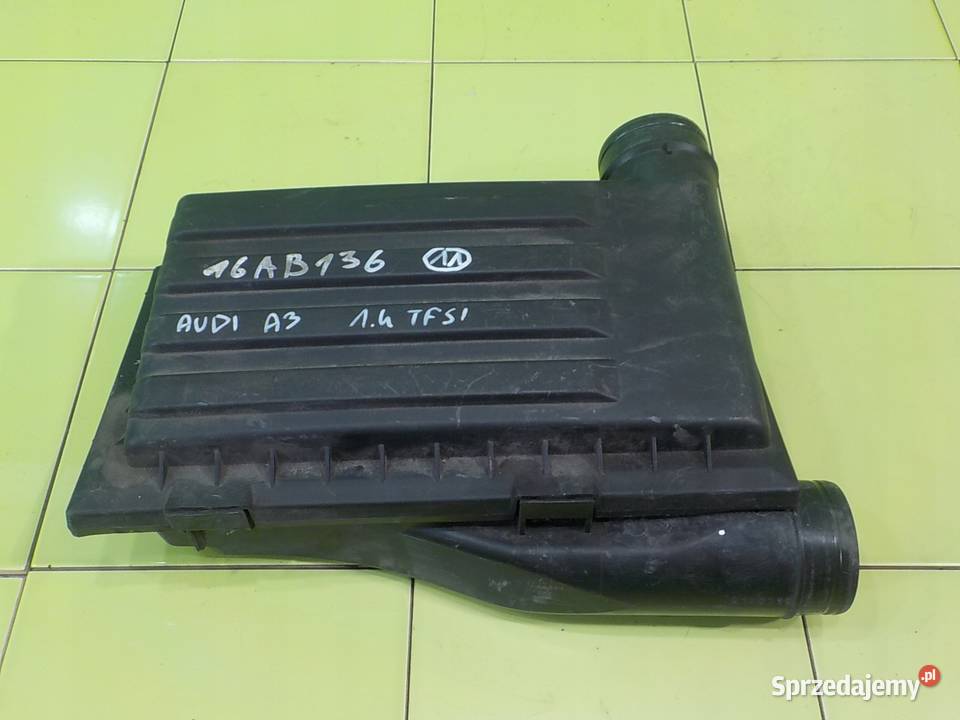 AUDI A3 8V III 14r HB 5D obudowa filtra Części samochodowe Suków