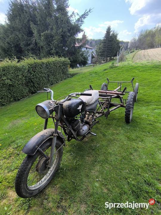 Wsk 125 trójkołowiec Niebylec