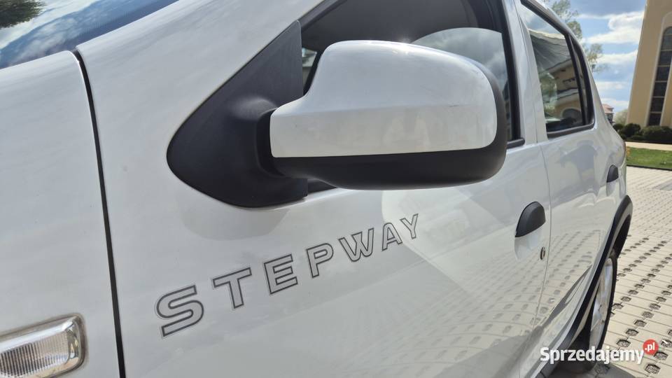 DACIA SANDERO 15 90 DCI AUTOMAT OPŁACONY Rzeszów