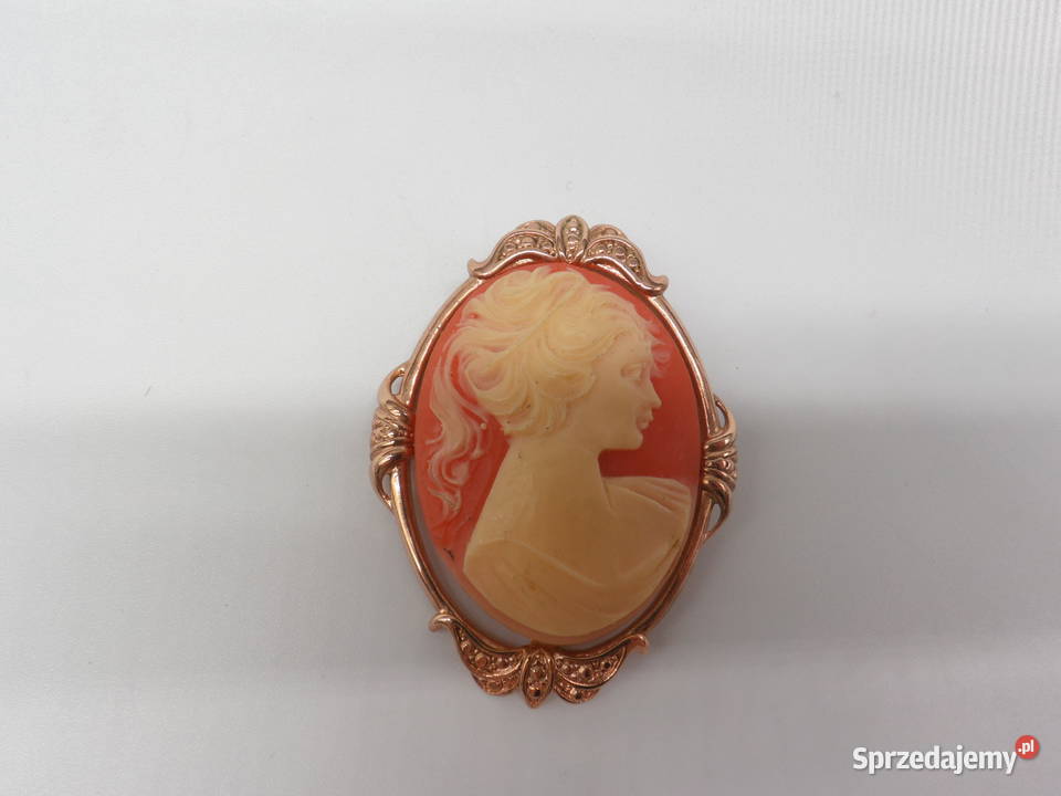 Elegancka Broszka z Kameą w Stylu Vintage Raszków sprzedam