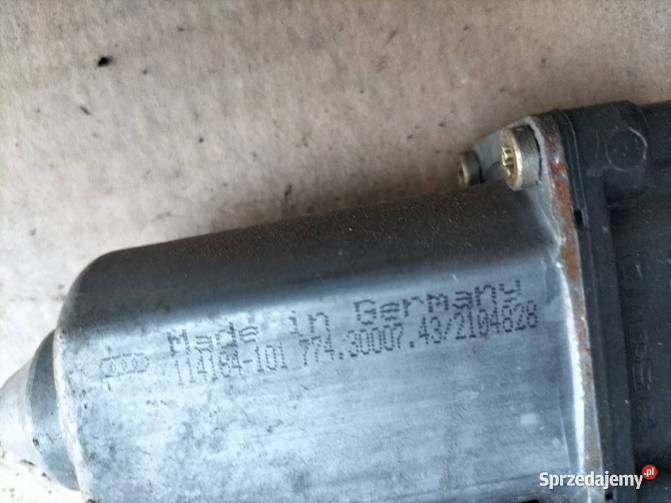 AUDI A4B5 A4 B5 SILNICZEK OPUSZCZANIA osobowe Kamień-Kolonia