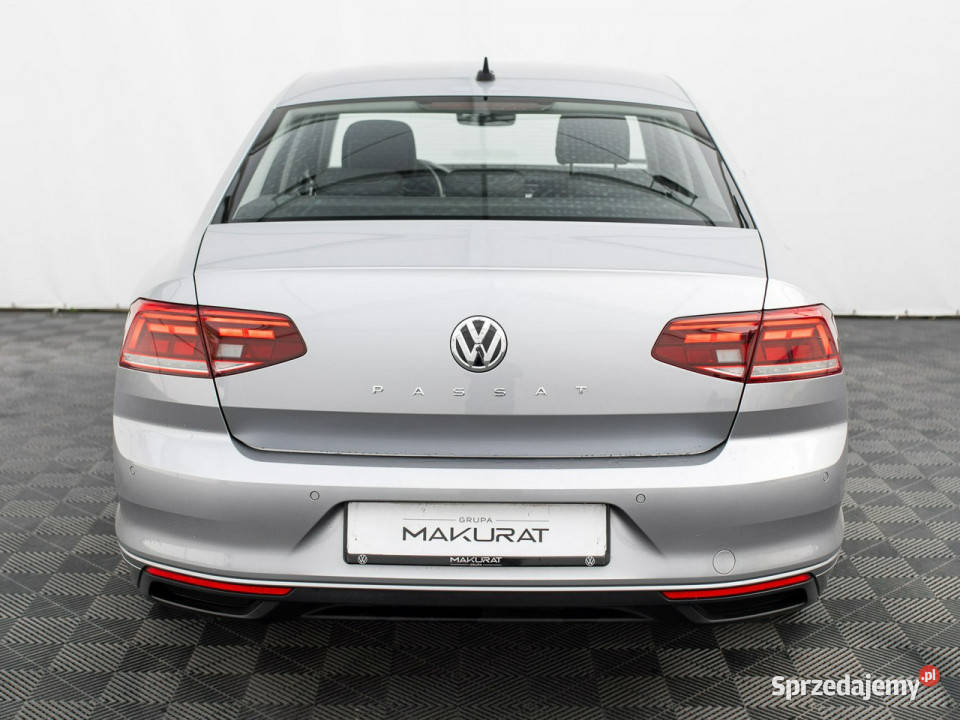 Volkswagen Passat 15 TSI Business DSG Podgrzf Pępowo