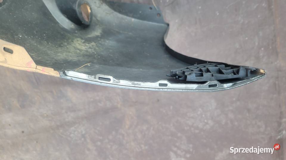 TOYOTA AURIS I LIFT 0912 ZDERZAK TYL TYLNY osobowe Ruda Śląska