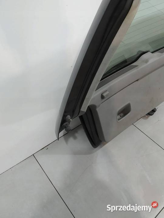 KLAPA TYŁ 5D HB CZARNA VW Volkswagen Golf IV Karoseria
