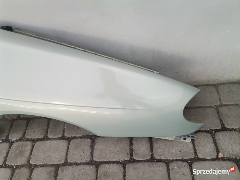 RENAULT MEGANE 1 FL BŁOTNIK PRAWY PRZEDNI MV931 Błotniki Nowy Sącz